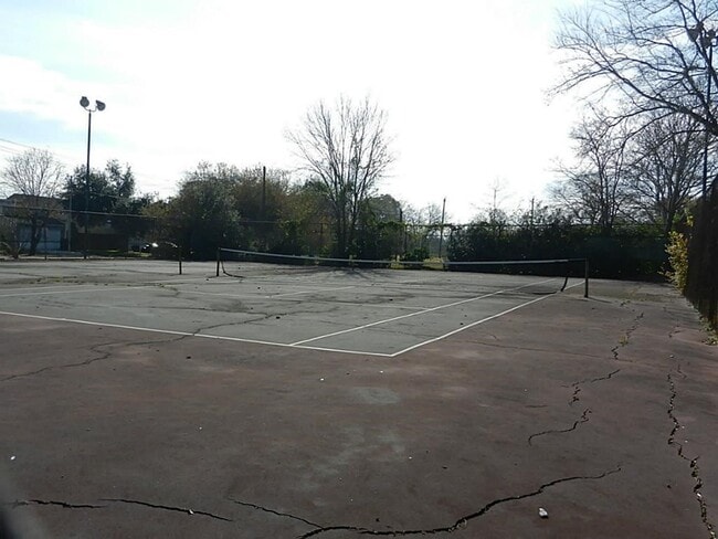 Building Photo - 4415 Bugle Rd