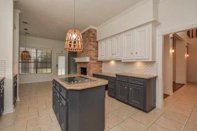 Building Photo - 8010 White Marsh Ct