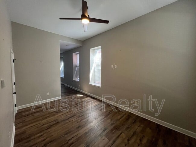 Building Photo - 3308 Lemp Ave