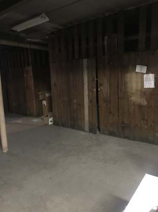 Building Photo - 7755 S Kingston Ave