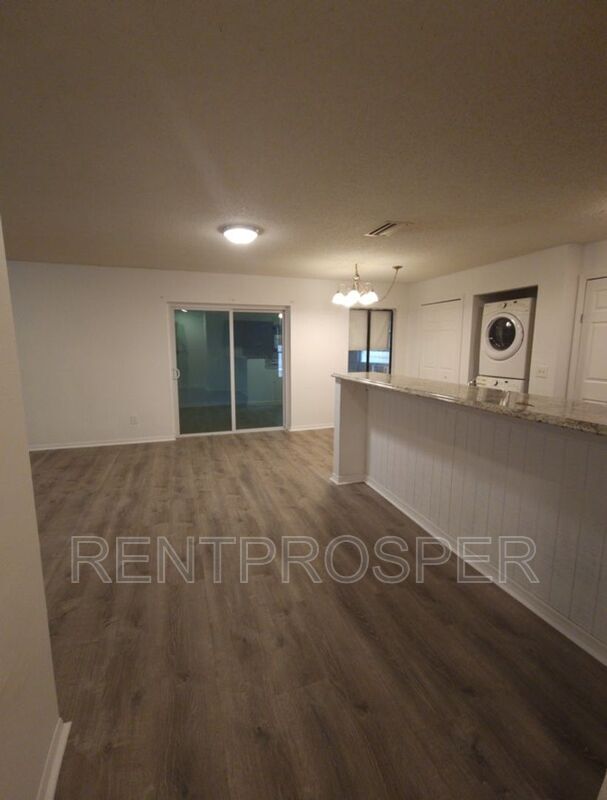 Building Photo - 3004 Patel Dr