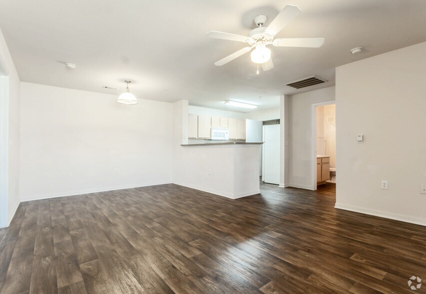 Crescent Village 13817 County Line Rd Elgin TX 78621 Apartment Finder