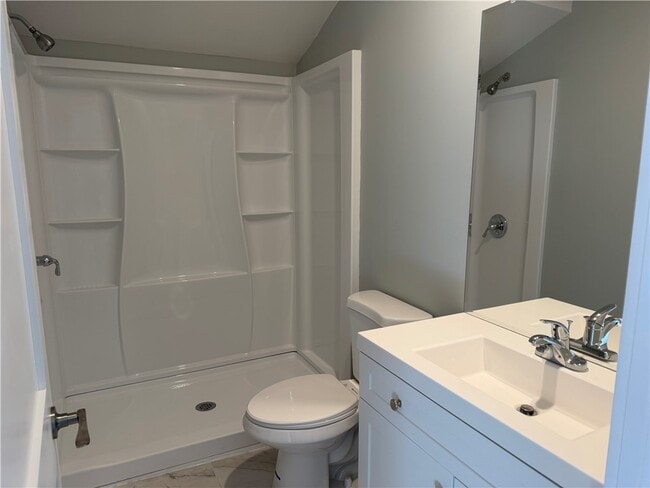 Building Photo - 125 W Market St