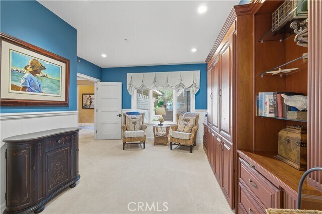 Building Photo - 5 Stickley Dr