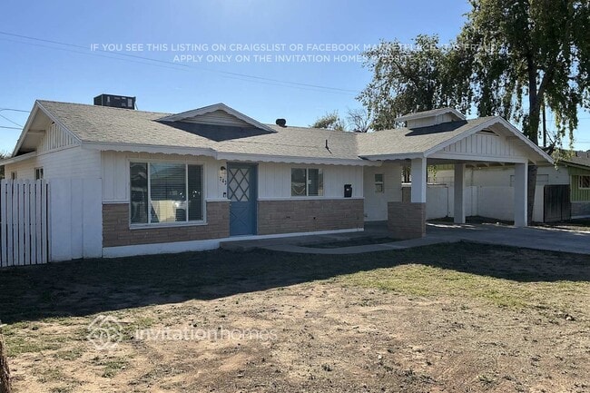 Building Photo - 743 W Ivanhoe St