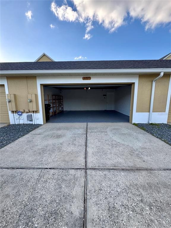 Building Photo - 6215 S Chickasaw Trail