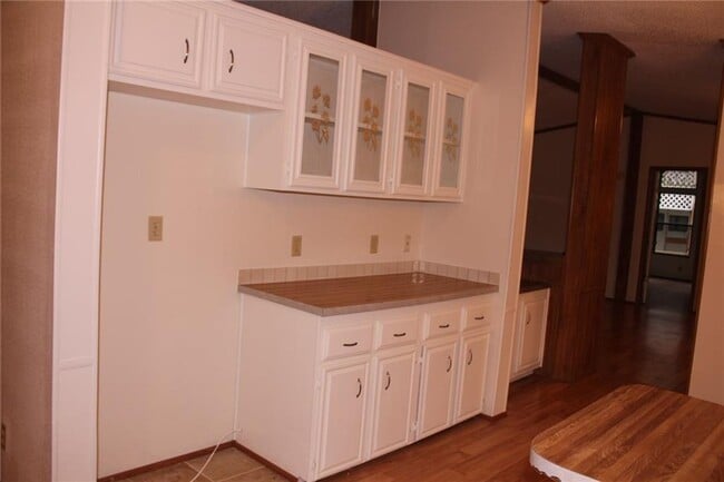 Building Photo - 391 Kc Dr