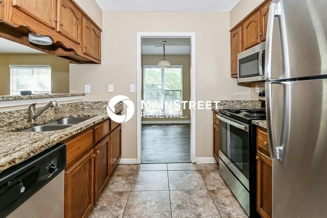 Building Photo - 8104 Longbranch Dr