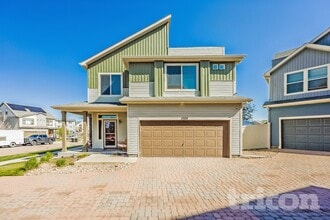 Building Photo - 5928 John Muir Trl