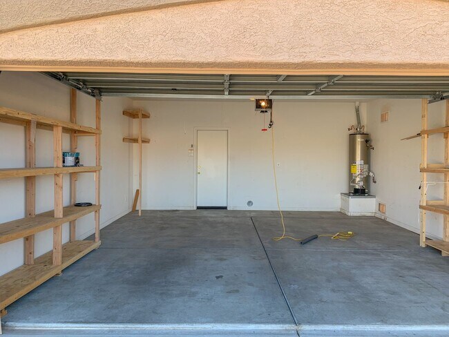 Building Photo - Beautiful West Side Home in Gated Community