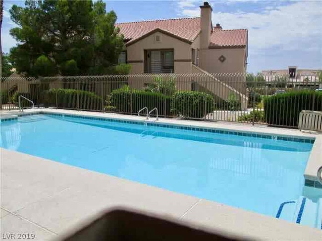 Building Photo - 3450 Erva St