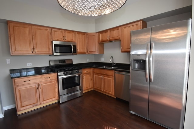 Building Photo - 366 Town Pl Cir