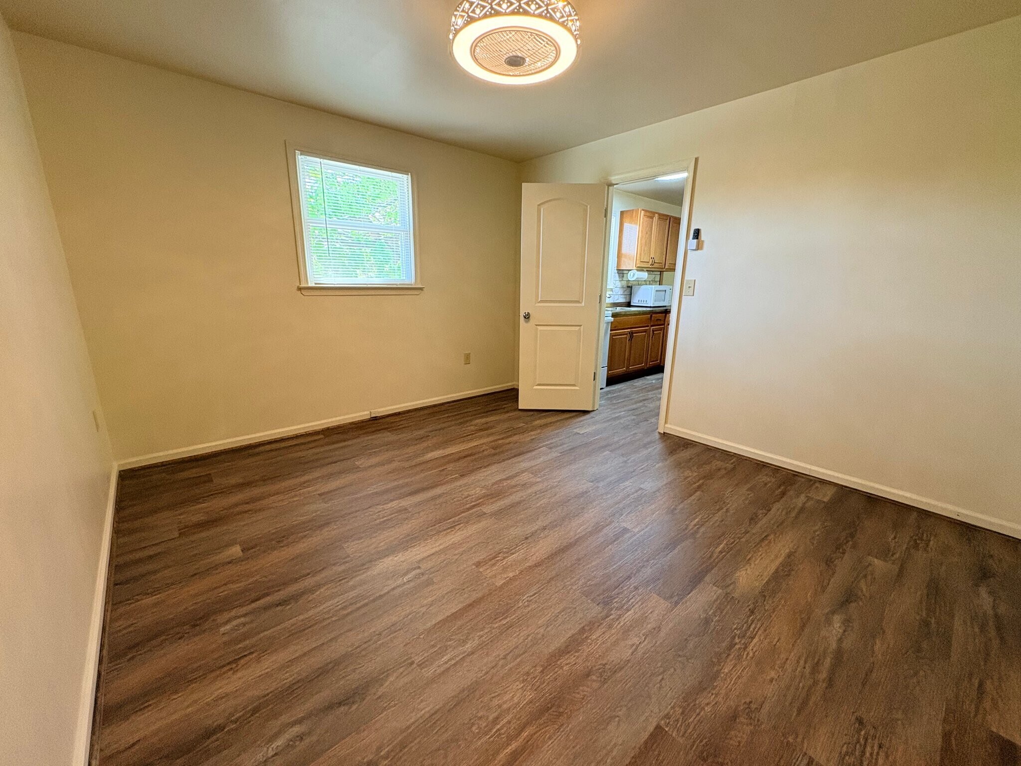 Building Photo - 6247 Jefferson Park Rd