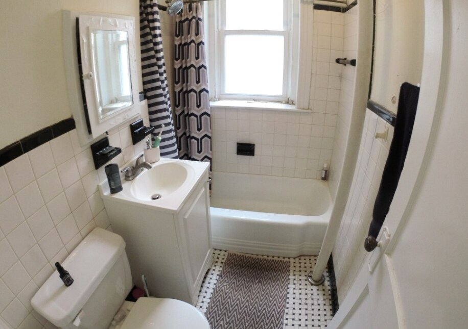 Building Photo - 1462 Commonwealth Ave