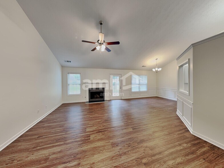 Building Photo - 1755 Heatherton Rd