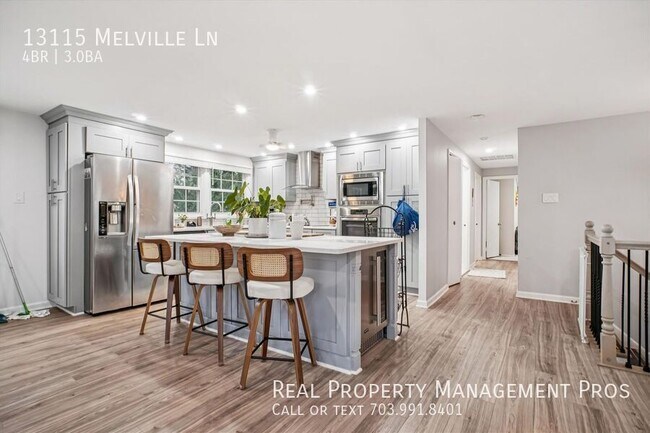 Building Photo - 13115 Melville Ln