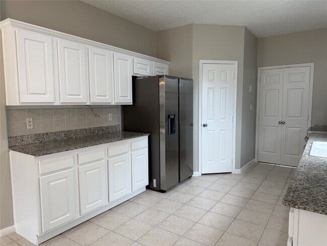 Building Photo - 23110 Oxbow Trail