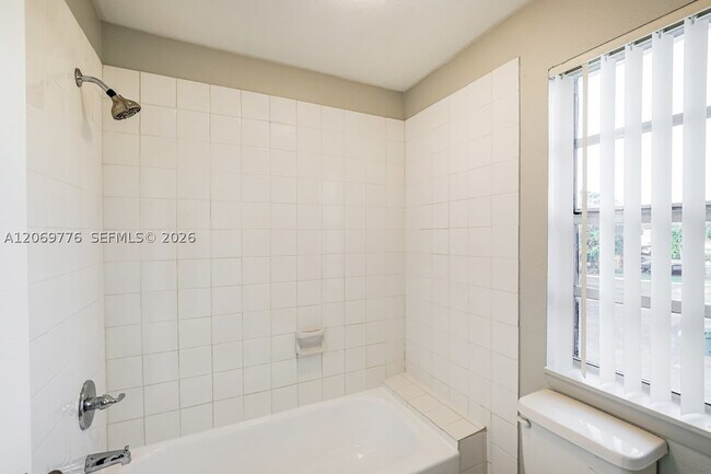 Building Photo - 14736 SW 92nd St