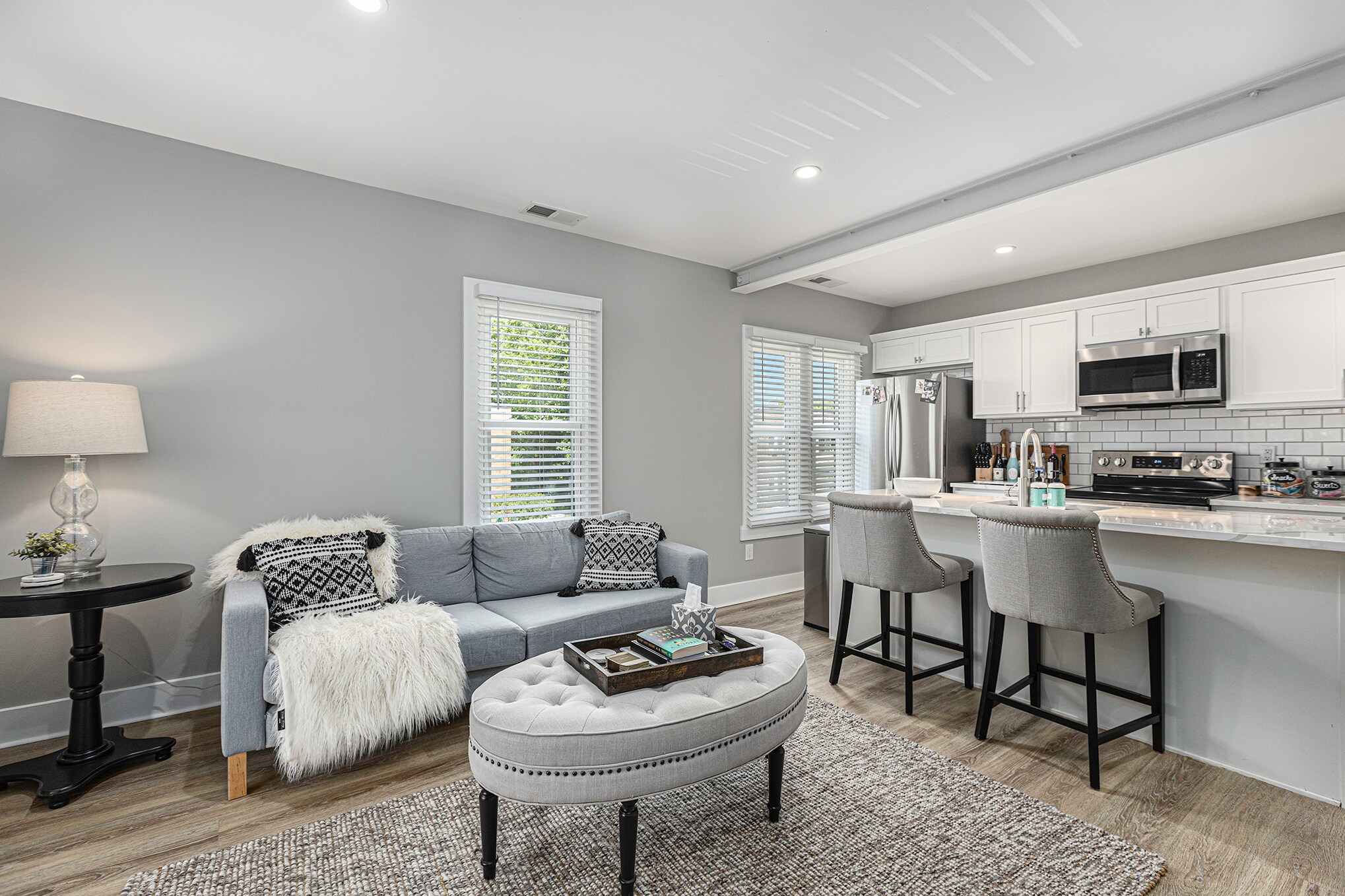 Building Photo - 211 S Pleasant St