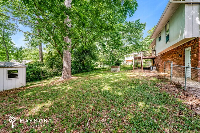 Building Photo - Beautiful 3 Bedroom Home