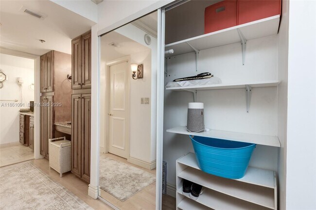 Building Photo - 1201 S Ocean Dr