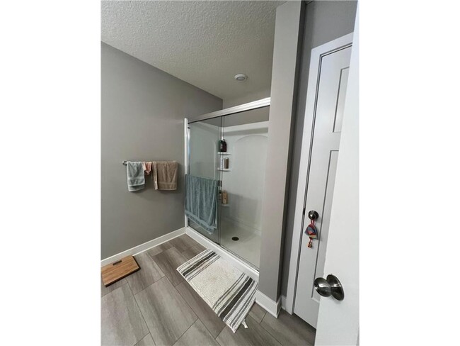 Building Photo - 7262 Zircon Ct N