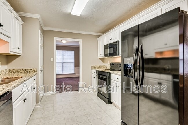 Building Photo - 4866 Orchard Hill Dr