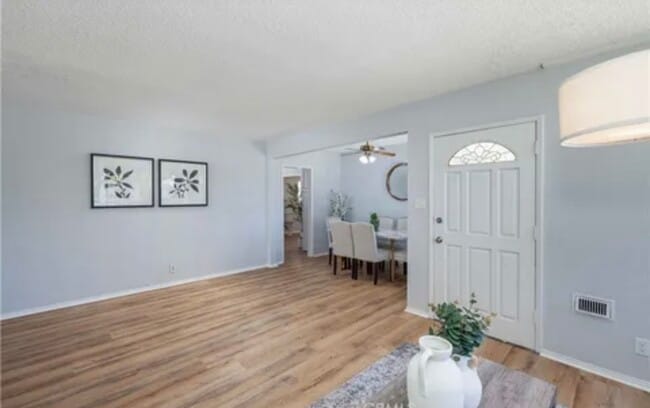 Building Photo - 12108 Dunrobin Ave