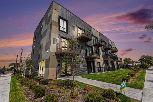 Building Photo - 503 Horton St