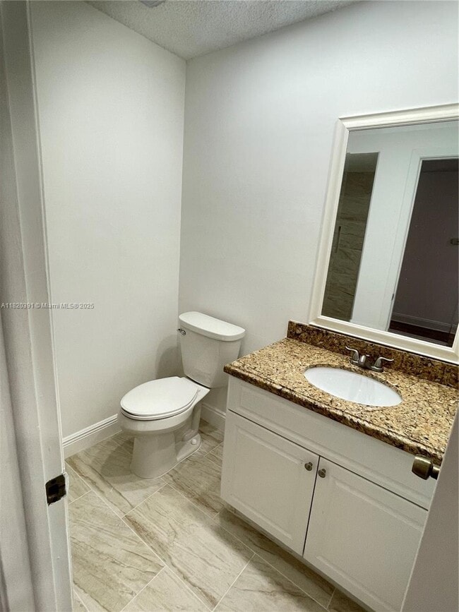 Building Photo - 1599 Springside Dr