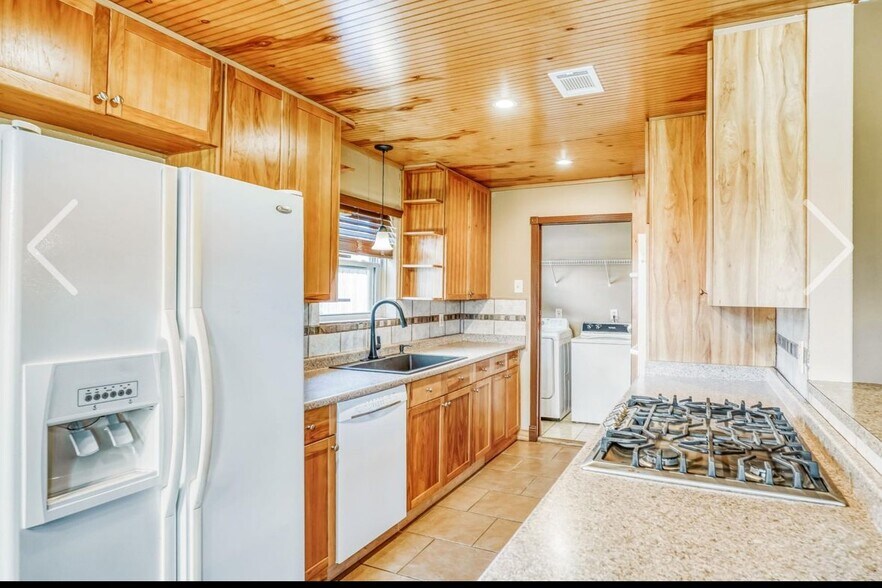 Building Photo - 21611 Glenbranch Dr