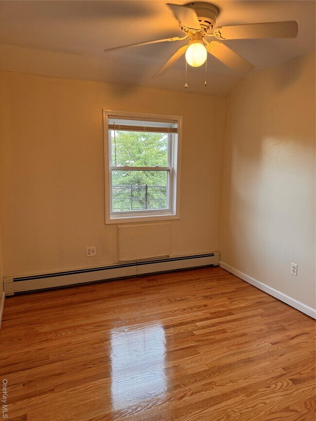 Building Photo - 138-06 219th St