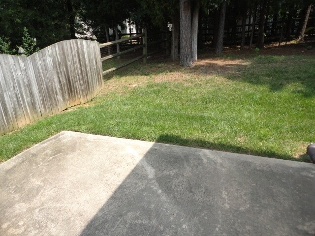 Building Photo - 10239 Stoneykirk Ln