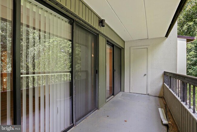 Building Photo - 5659 Harpers Farm Rd