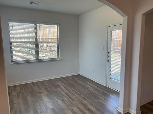 Building Photo - 337 Bearman Dr