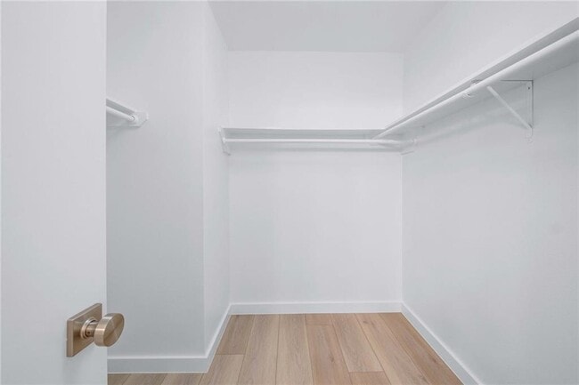 Building Photo - 1803 Bouldin Ave