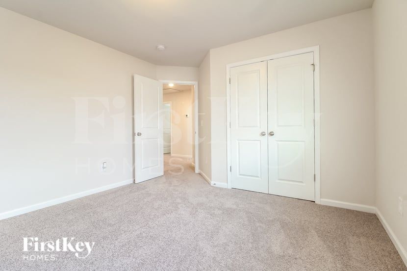 Building Photo - 312 Ashborne Ln