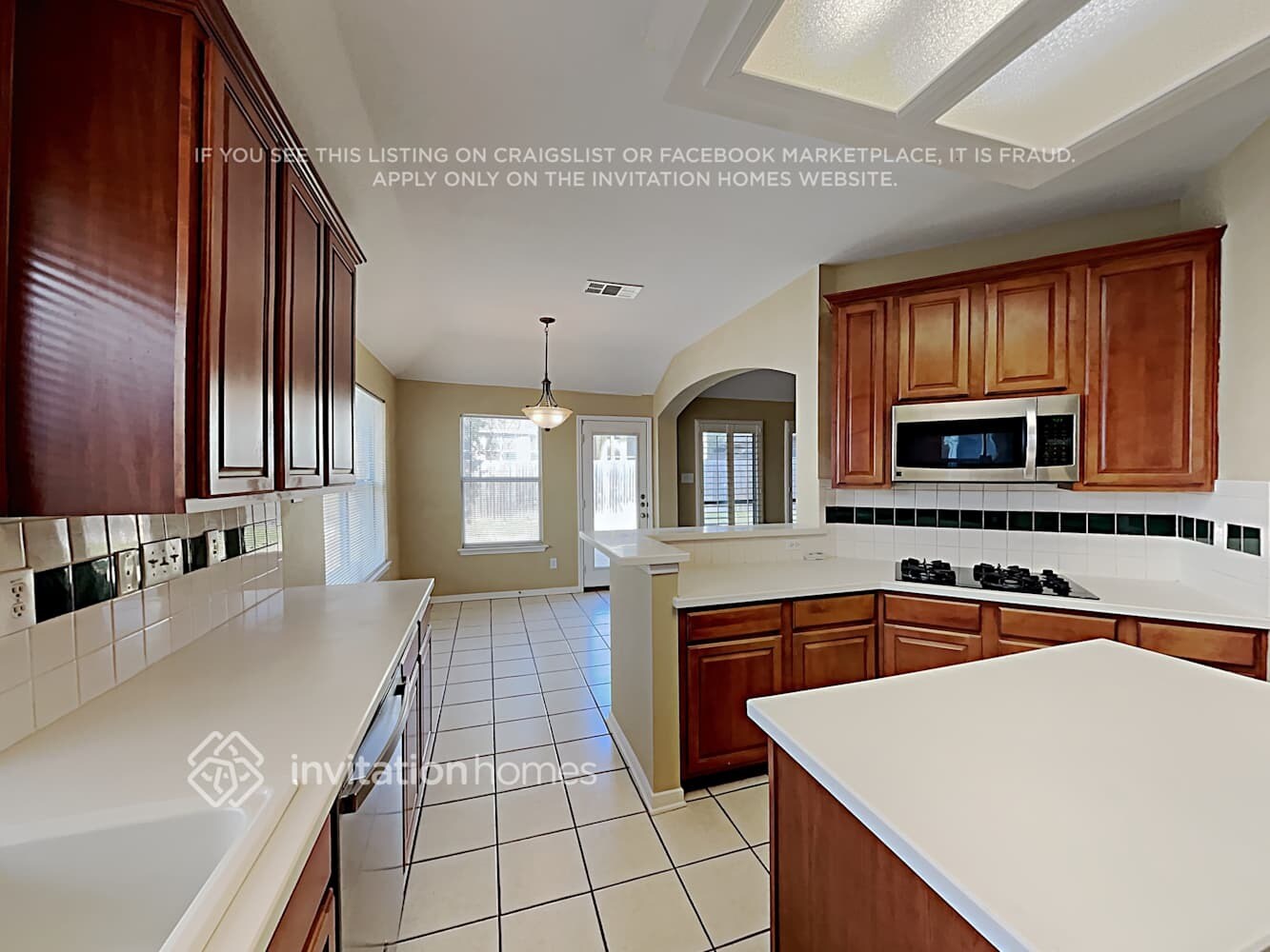 Building Photo - 613 Chestnut Dr