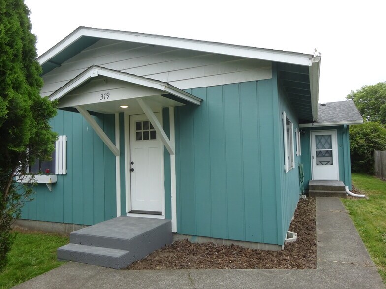 Primary Photo - 319 3rd St SE
