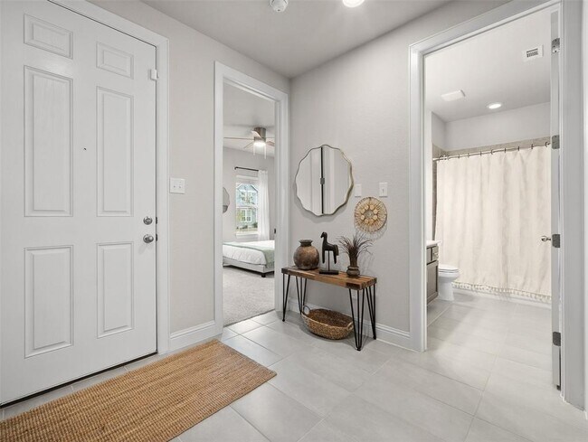 Building Photo - 151 Catalina Dr