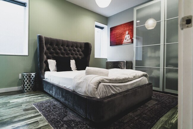 Building Photo - 331 South St