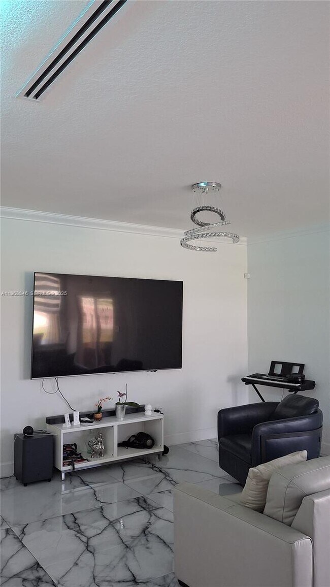 Building Photo - 26410 SW 148th Ct