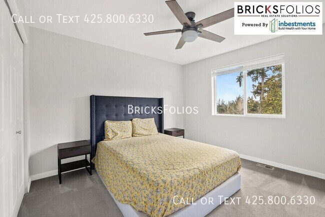 Building Photo - 11435 79th Way NE