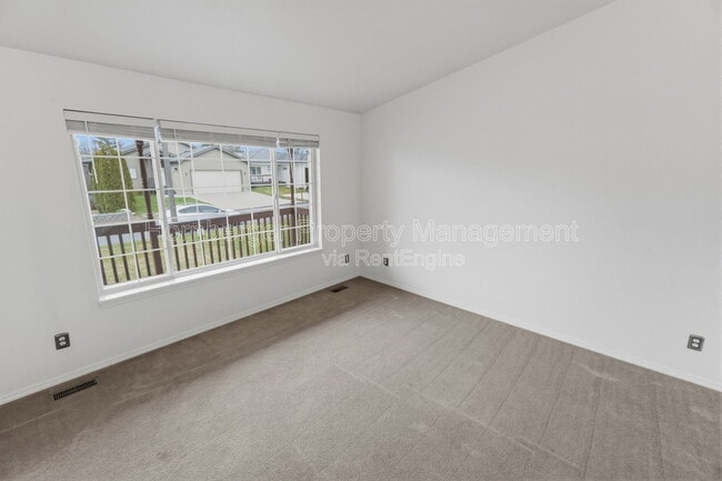 Building Photo - 3628 E 23rd Ave