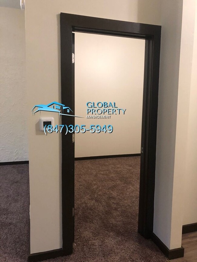 Building Photo - 6309 27th Ave