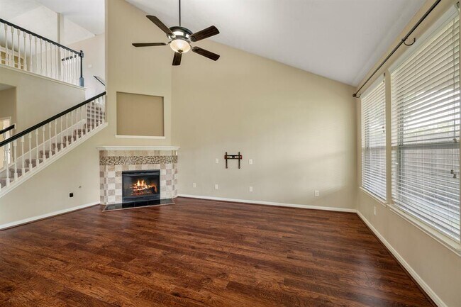 Building Photo - 6911 Autumn Rain Ln