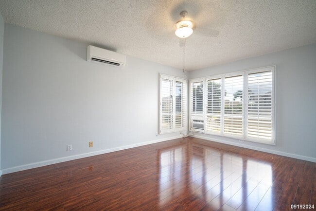 Building Photo - 2bd / 2ba Condo in the Arbors community in Ewa Beach