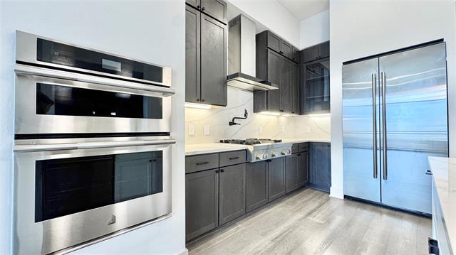 Building Photo - 3330 Oak Grove Ave