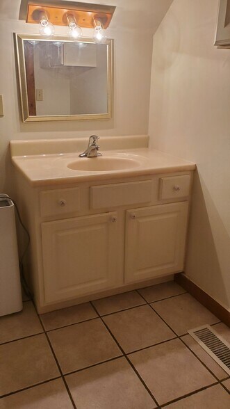 Building Photo - 2753 Pleasant Hill Church Rd