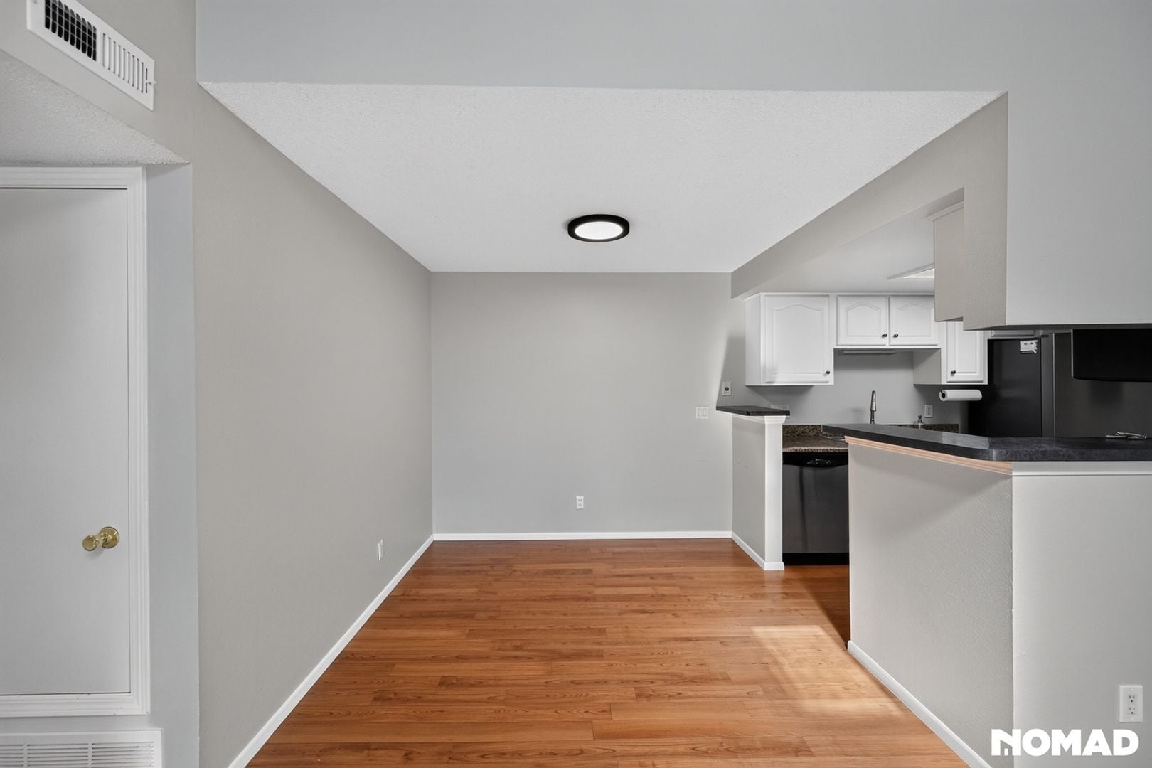 Building Photo - 8225 S Fairmount Dr